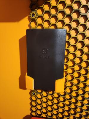 HSW iFixit  Mako set holder