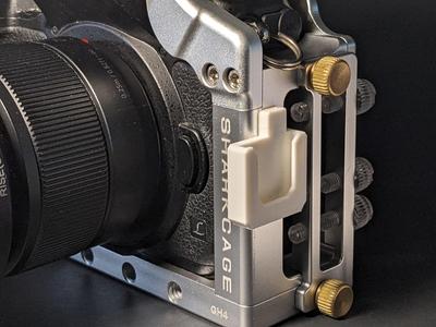 Cold Shoe Mount for Fotodiox Sharkcage