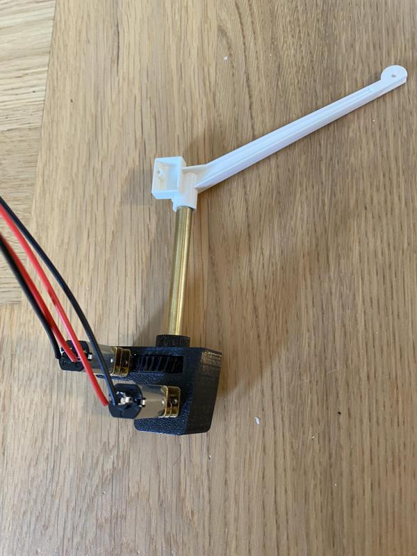 RC boat functional crane (prototype, still in development)