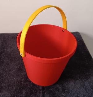 sandpid bucket