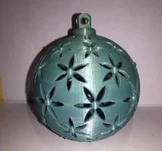 Christmas bauble Ref 03