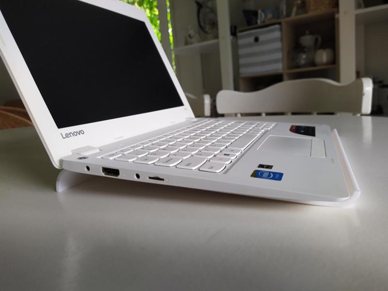 ERGONOMIC LAPTOP STAND