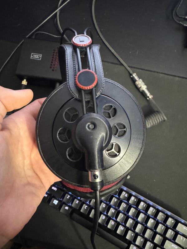 Superlux hd681 / AKG k240 detachable cable mod