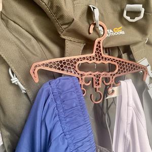 Backpack drying hanger