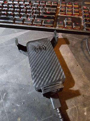 Car phone holder with wireless charger