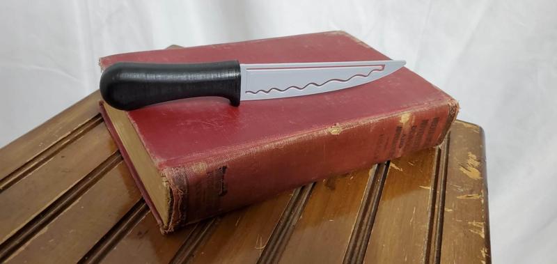 kitchen knife bookmark Thrillers Mysteries Horror novels