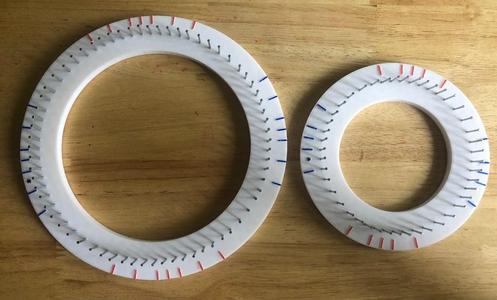 Plain weave circle looms