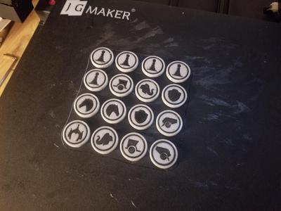 Iconified Chinese Chess set for dual material or single nozzle 3D printers
