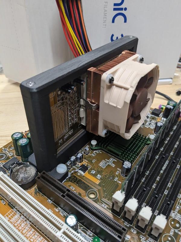 Slotket CPU retention bracket