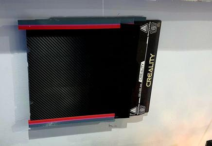 Universel build plate holder for wall or under table