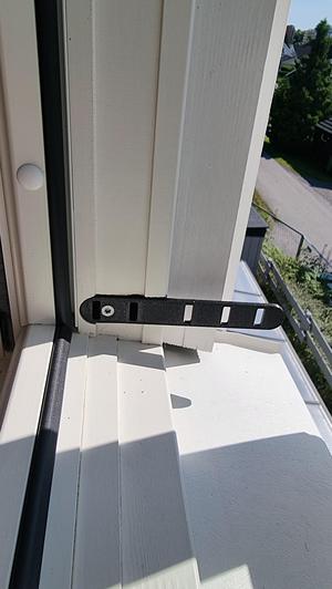 Extended window fastener for NorDan Toppsving