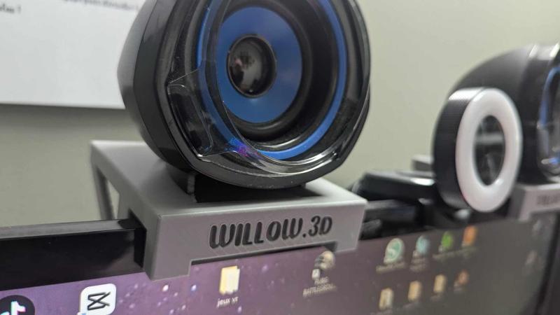 Support d'enceinte pour ecran PC