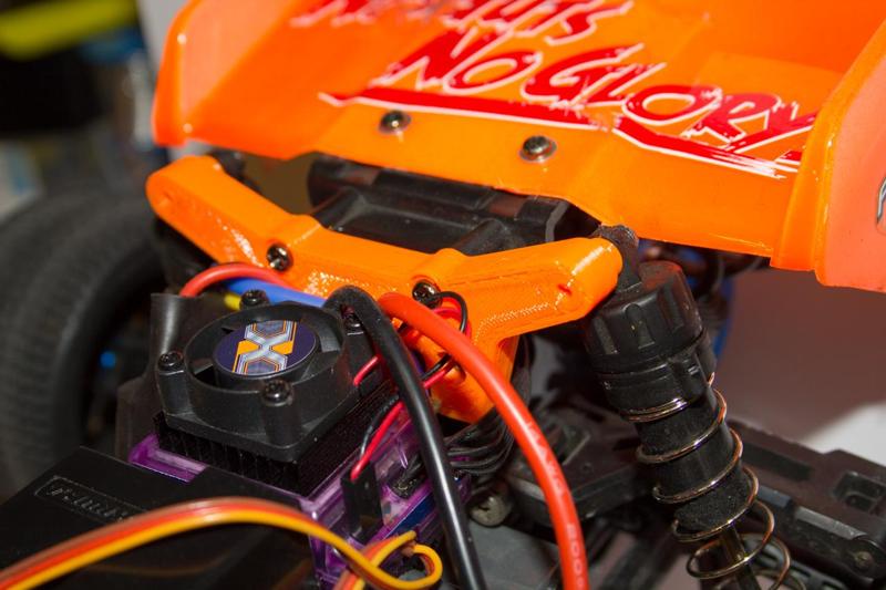 Tamiya Neo Fighter DT-03 rear suspension mount