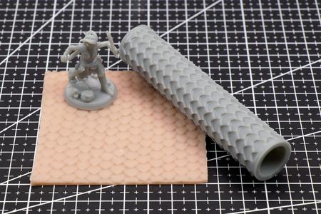 Scales Texture Roller