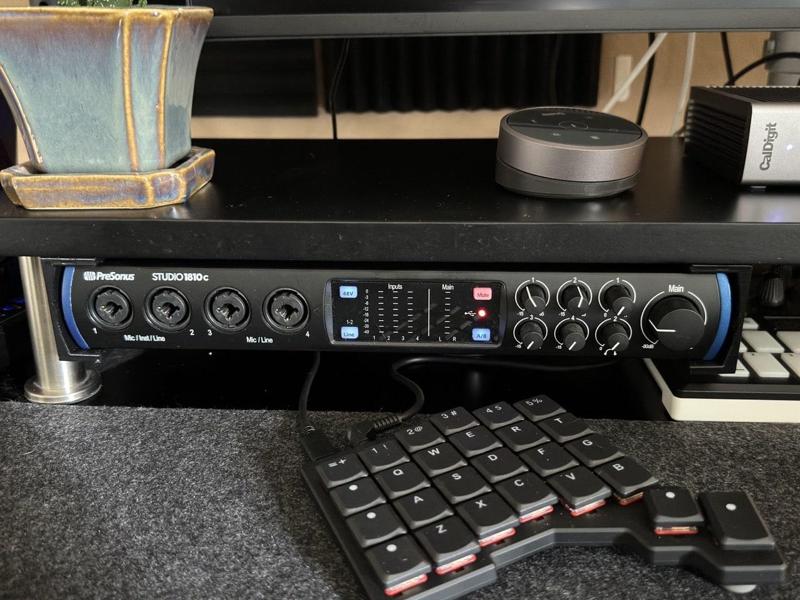 Presonus Studio 1810C Mounting Bracket