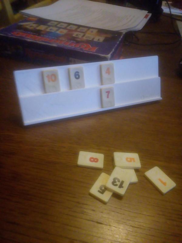 Rummikub stand