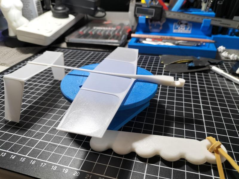 Glider Remix, launcher hook