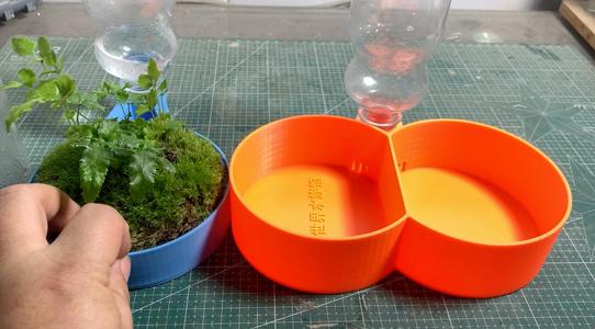 Double-headed Self-Watering Lazy Flowerpot