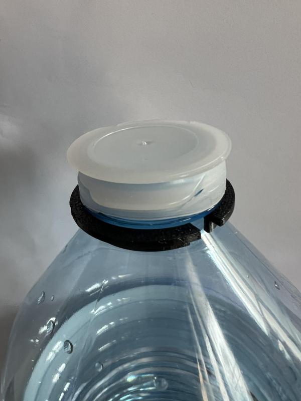 water bottle adaptor
