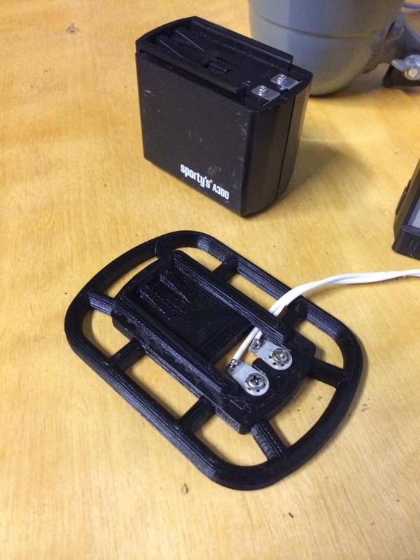 Sporty's A300 Handheld Base