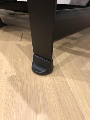 chaise longue le corbusier LC4 foot replacement