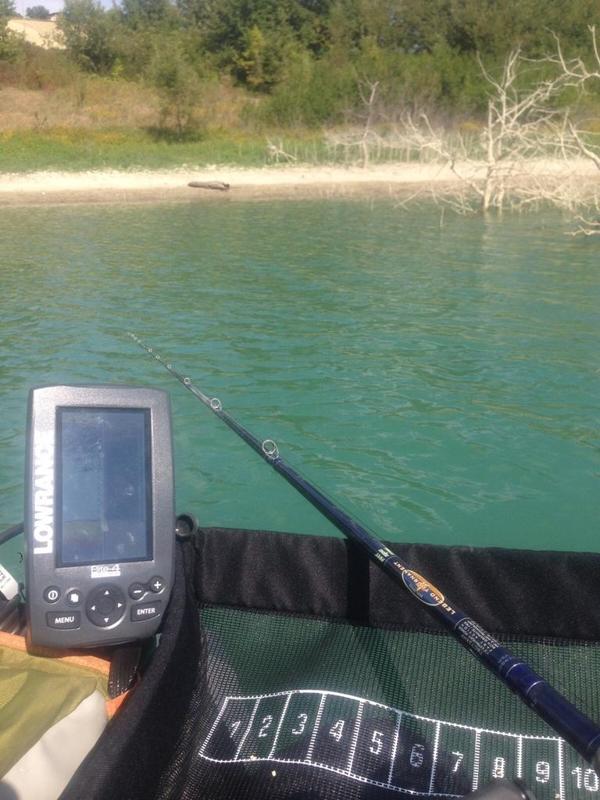 LOWRANCE Elite 4 support for Outcast Fish Cat 