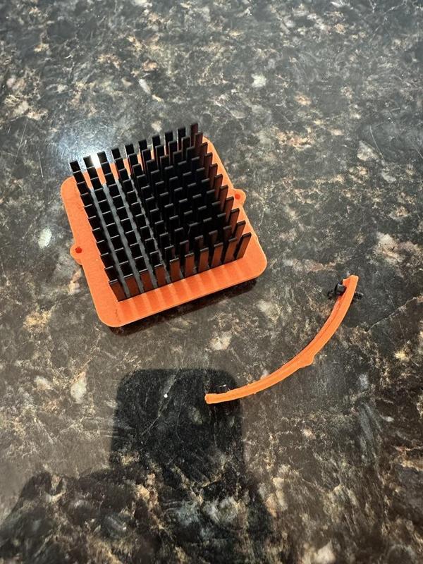 Heatsink Clip For Ceramic Package Pentium