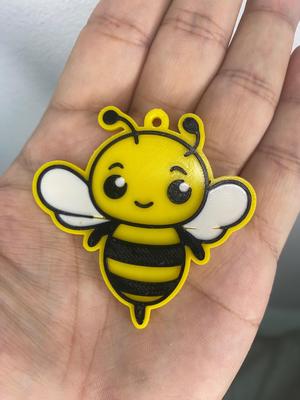 BEE KEYRING