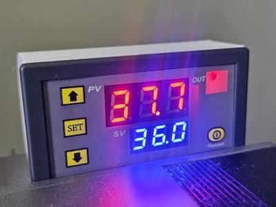 Anker Solix 3 Pro Thermometer/Fan Controller