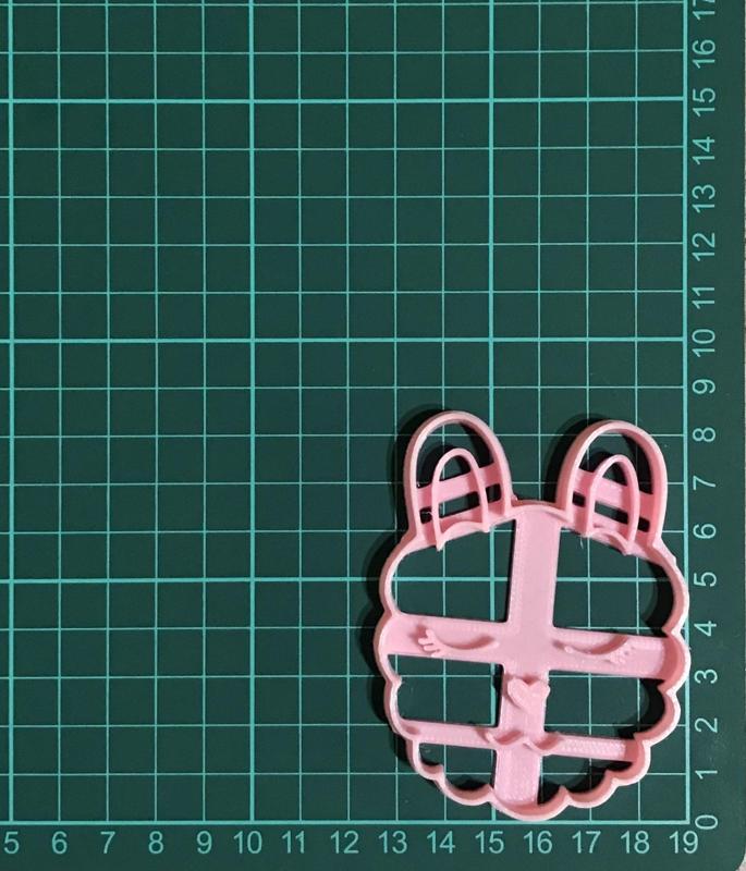 Llama Cookie Cutter