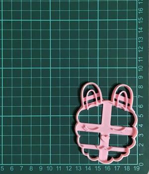 Llama Cookie Cutter