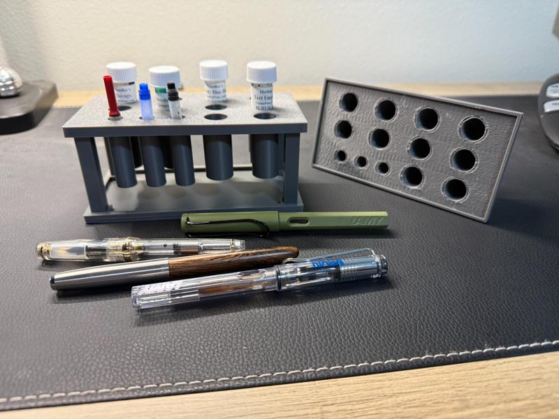 Ink Sample Holder for Fountain Pens