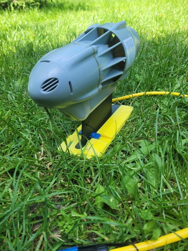 Kayak sup board fin motor mount