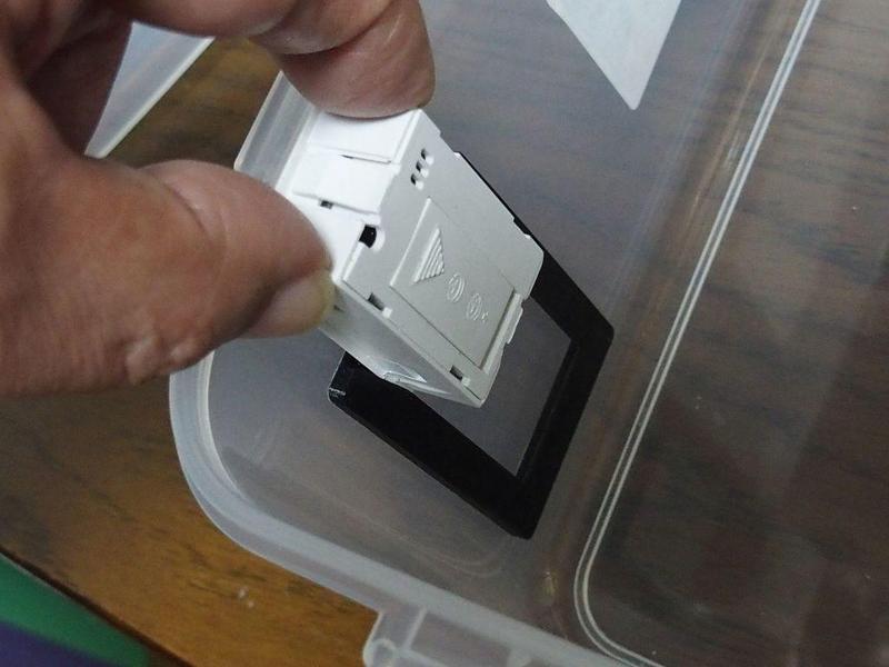 hygrometer sliding bracket