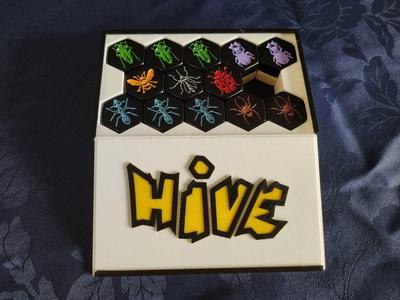 Hive Pocket Box With Sliding Lid