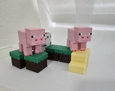 Minecraft Pig Figure Toy