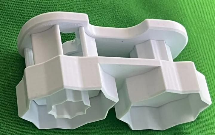 Keks Ausstecher für Weihnachtsplätzchen, Spitzbuben, Hildabrötchen oder andere Doppelkekse mit Loch   