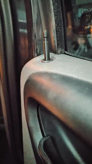 Ford Ranger door lock post