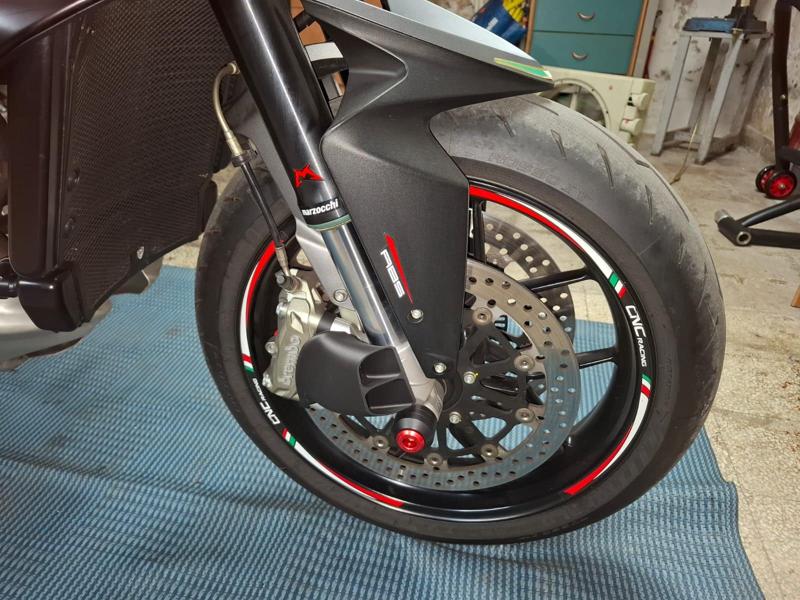 MV agusta air brake ducting