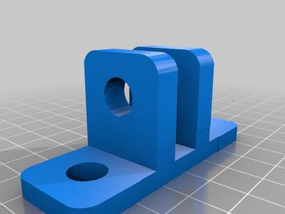 Trash can lid lock