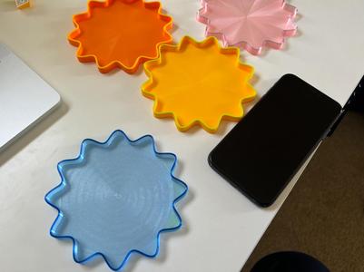 Star shaped catch all key tray