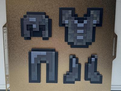 Netherite Armor Full Set - Minecraft Item Frame