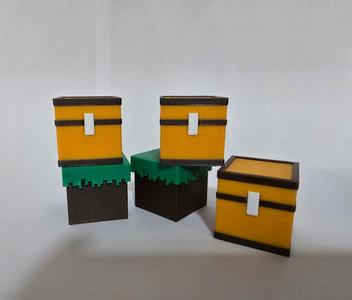 Minecraft Chest block toy