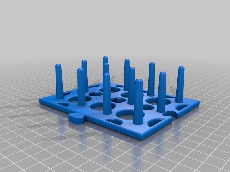 Halterung für Nähgarnrollen /-spulen