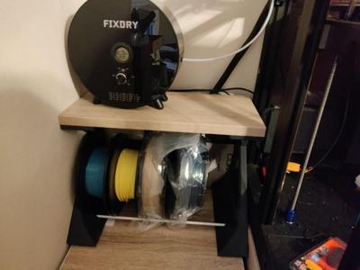 Filament dryer stand