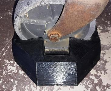 Camper Tongue Wheel Dock