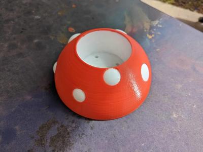 Mushroom planter, Work in progress