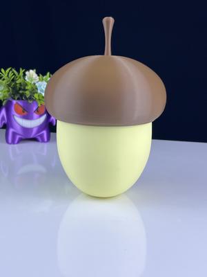 Nut container