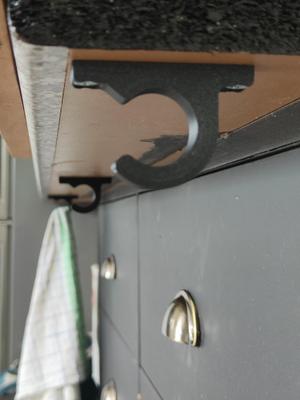 Under-counter tea towel hook - Design Clickeken