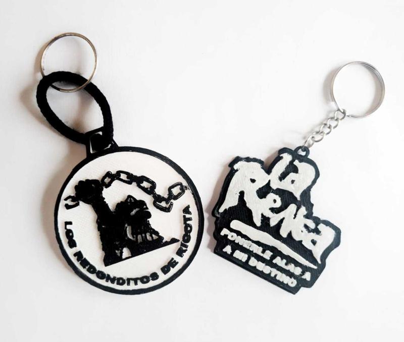 keychains of La Renga and Patricio Rey y sus Redonditos de Ricota